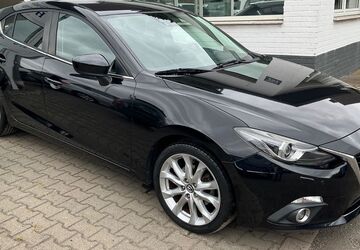 Mazda 3 107.000 km 11.950 &euro; Moers 47447