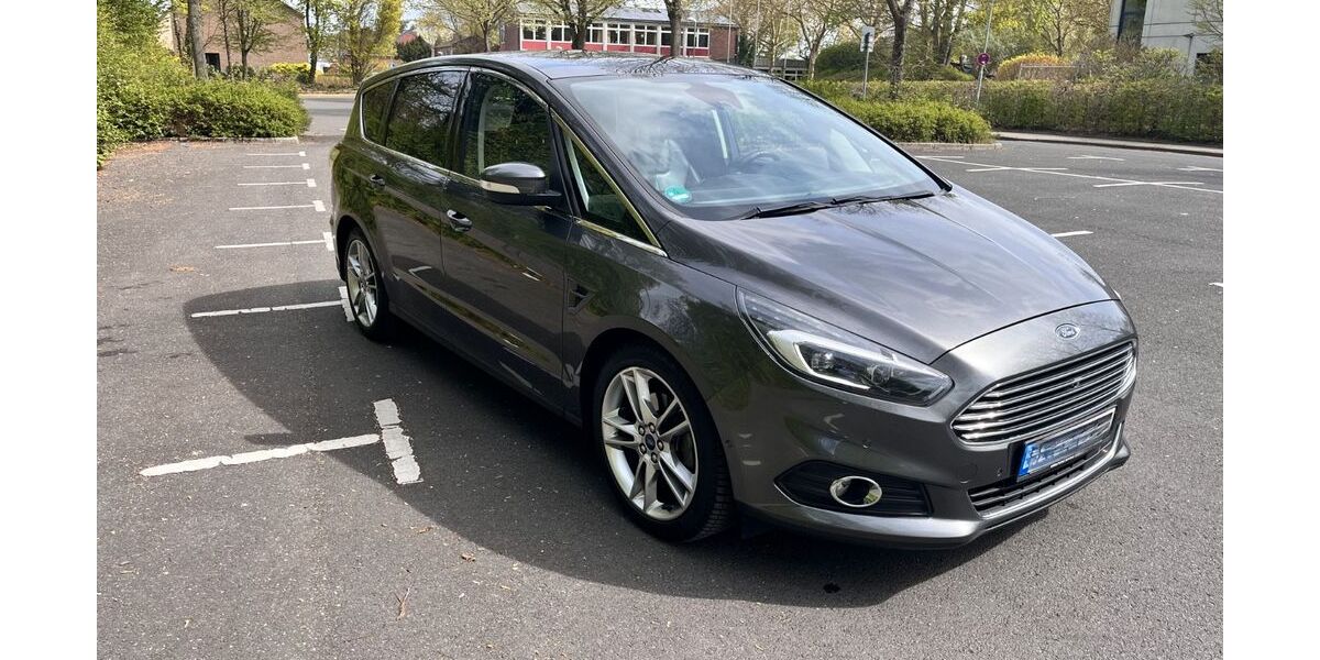 Ford S-Max 131.000 km 17.000 &euro; Neuss 41470