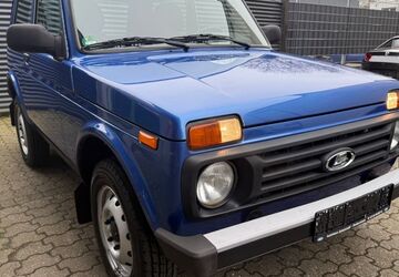 Lada Niva 4.500 km 13.990 &euro; Essen 45356