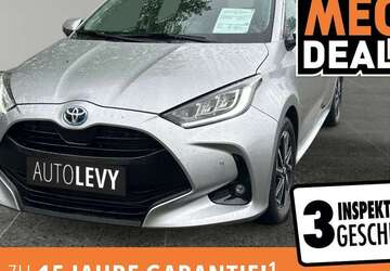 Toyota Yaris 13.946 km 19.890 &euro; Neuss 41464