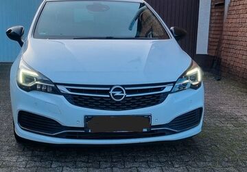 Opel Astra 111.000 km 9.200 &euro; Bottrop 46240