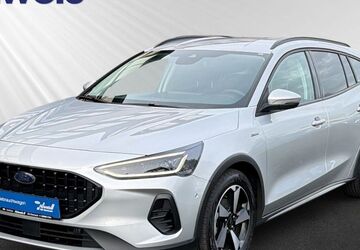 Ford Focus 10.703 km 25.990 &euro; Oberhausen - Sterkrade 46145
