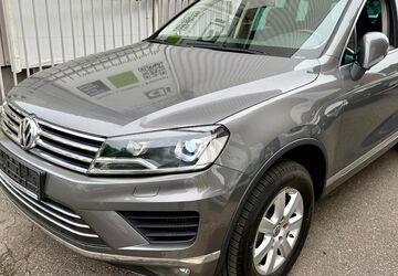 VW Touareg 178.047 km 17.450 &euro; Krefeld 47799