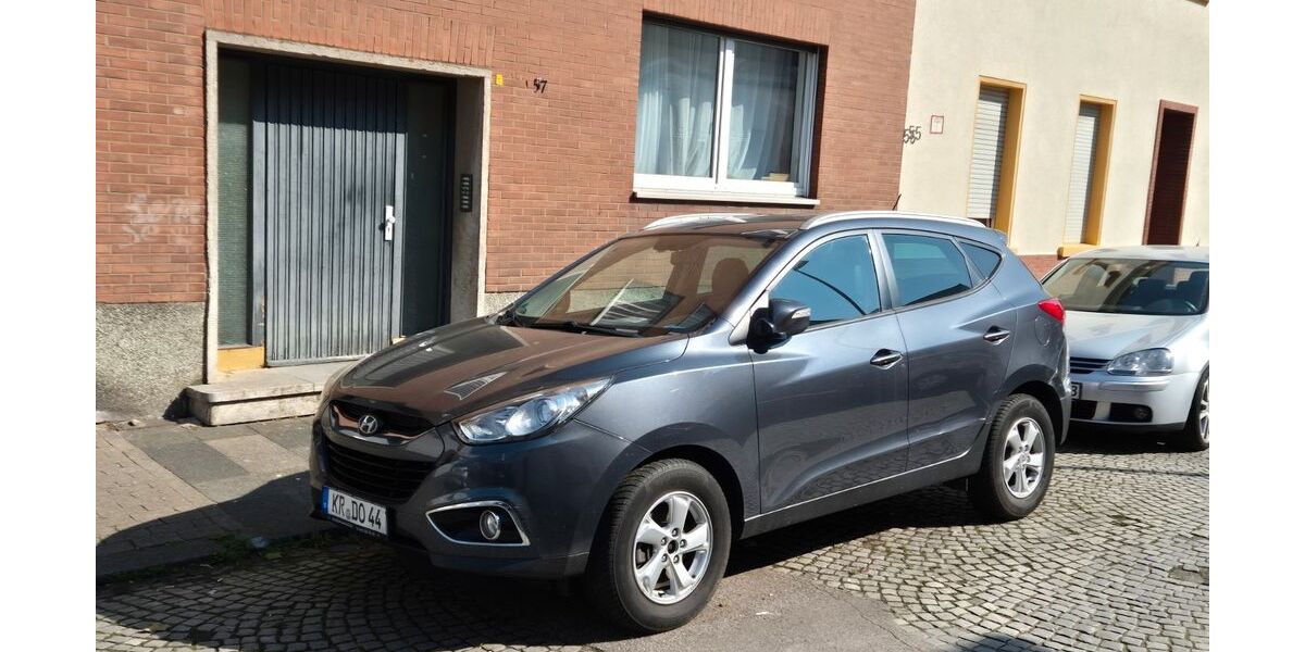 Hyundai ix35 201.000 km 4.500 &euro; Krefeld 47802