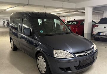 Opel Combo 189.000 km 3.000 &euro; Essen 45326