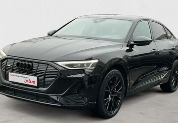 Audi e-tron 51.723 km 44.980 &euro; Wesel 46483