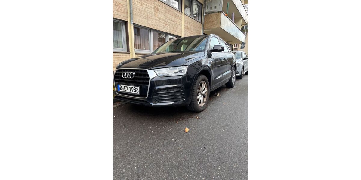 Audi Q3 122.000 km 16.999 &euro; Düsseldorf 40591