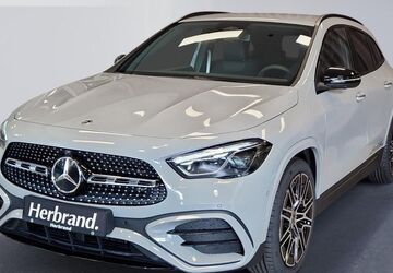 Mercedes-Benz GLA 200 5.377 km 46.490 &euro; Krefeld 47800