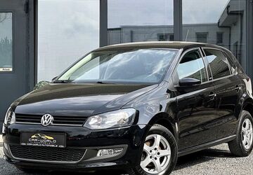 VW Polo 123.023 km 5.899 &euro; Duisburg 47167