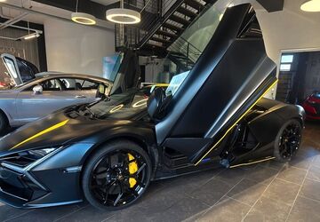 Lamborghini Revuelto 2.900 km 584.999 &euro; Kaarst 41564
