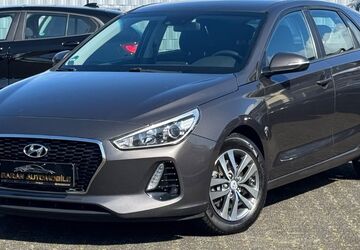 Hyundai i30 149.000 km 9.499 &euro; Neuss-Norf 41469