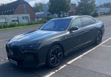 BMW 740 62.500 km 74.000 &euro; Moers 47443