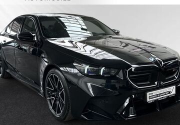 BMW M5 9.994 km 117.290 &euro; Moers 47441