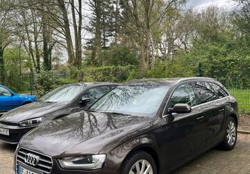 Audi A4 198.000 km 9.750 &euro; Essen 45327