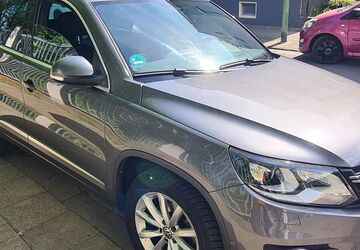 VW Tiguan 124.000 km 13.800 &euro; Essen 45356