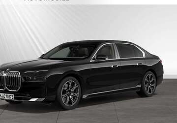 BMW 750 14.440 km 95.800 &euro; Geldern 47608