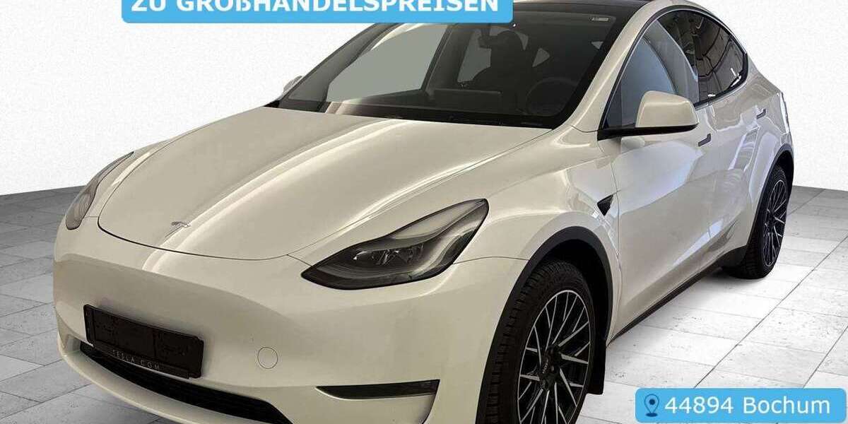Tesla Model Y 92.241 km 28.890 &euro; Krefeld 47829