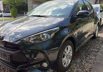 Mazda 2 28.450 km 19.820 &euro; Neuss 41464