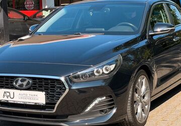 Hyundai i30 120.000 km 13.980 &euro; Düsseldorf 40593