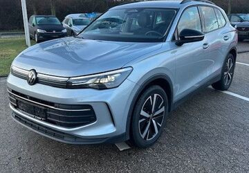 VW Tiguan 6.961 km 36.600 &euro; Düsseldorf 40472