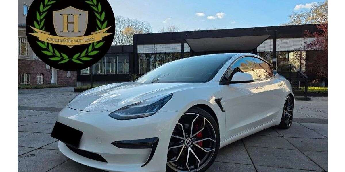 Tesla Model 3 89.850 km 24.750 &euro; Bottrop 46240