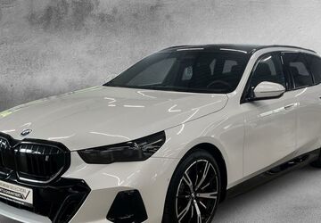 BMW i5 7.120 km 66.444 &euro; Krefeld 47800