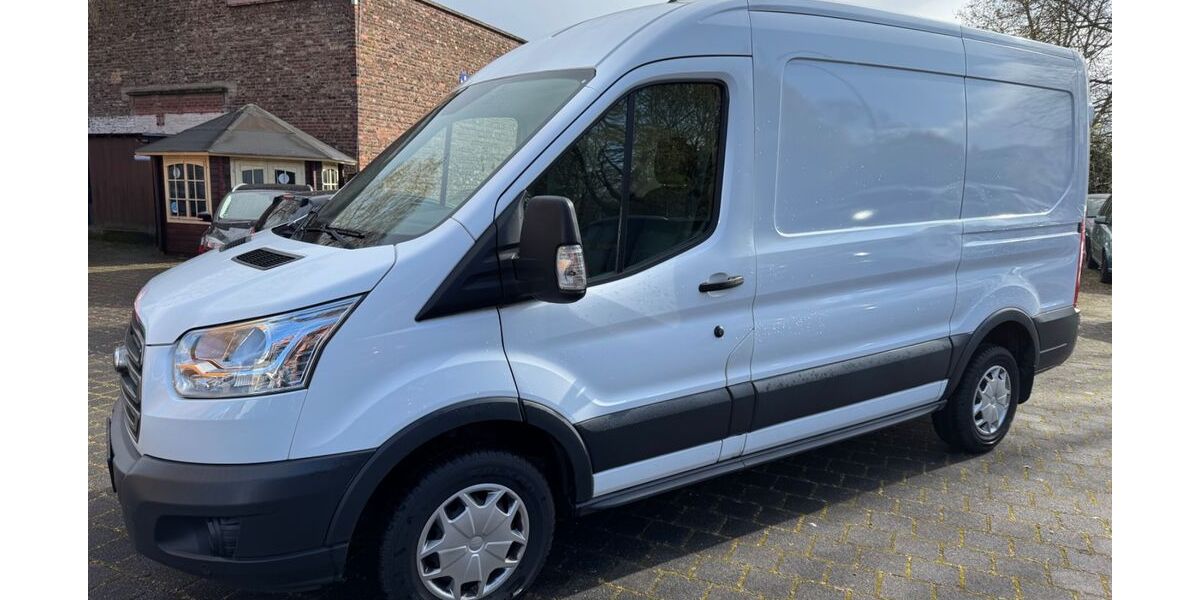 Ford Transit 114.000 km 15.999 &euro; Neuss 41462