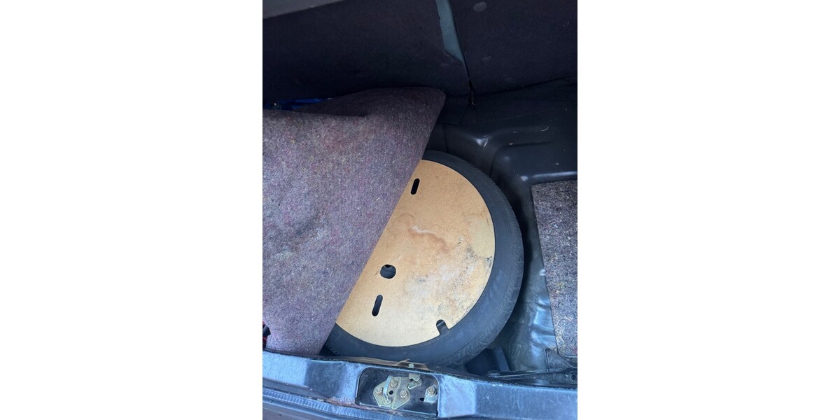 Nissan Micra 129.000 km 1.700 &euro; Krefeld 47798