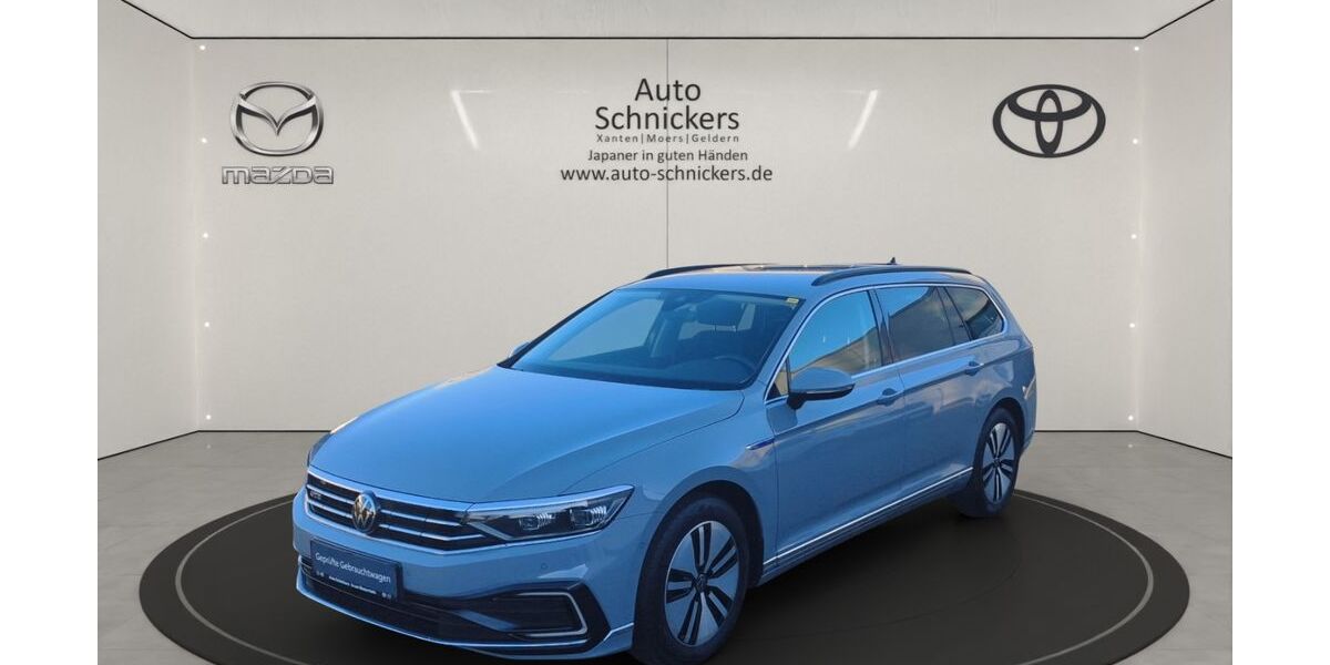 VW Passat Variant 72.033 km 23.240 &euro; Geldern 47608