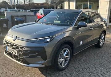 VW T-Roc 1.005 km 38.500 &euro; Düsseldorf 40472