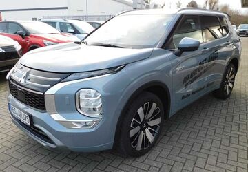 Mitsubishi Outlander 5.600 km 52.990 &euro; Xanten 46509