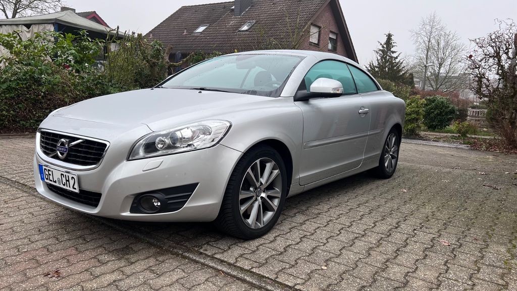 Volvo C70 181.300 km 6.200 &euro; Kevelaer 47623