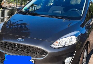 Ford Fiesta 86.000 km 8.100 &euro; Moers 47443