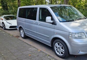 VW T5 Multivan 140.000 km 17.600 &euro; Moers 47443