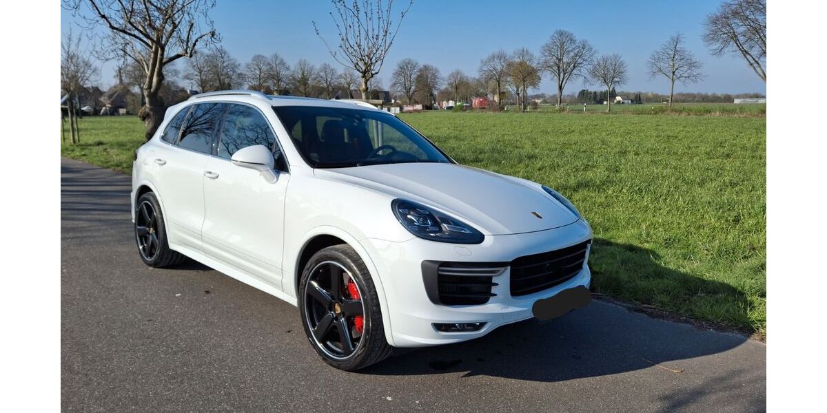 Porsche Cayenne 62.000 km 44.800 &euro; Nettetal 41334