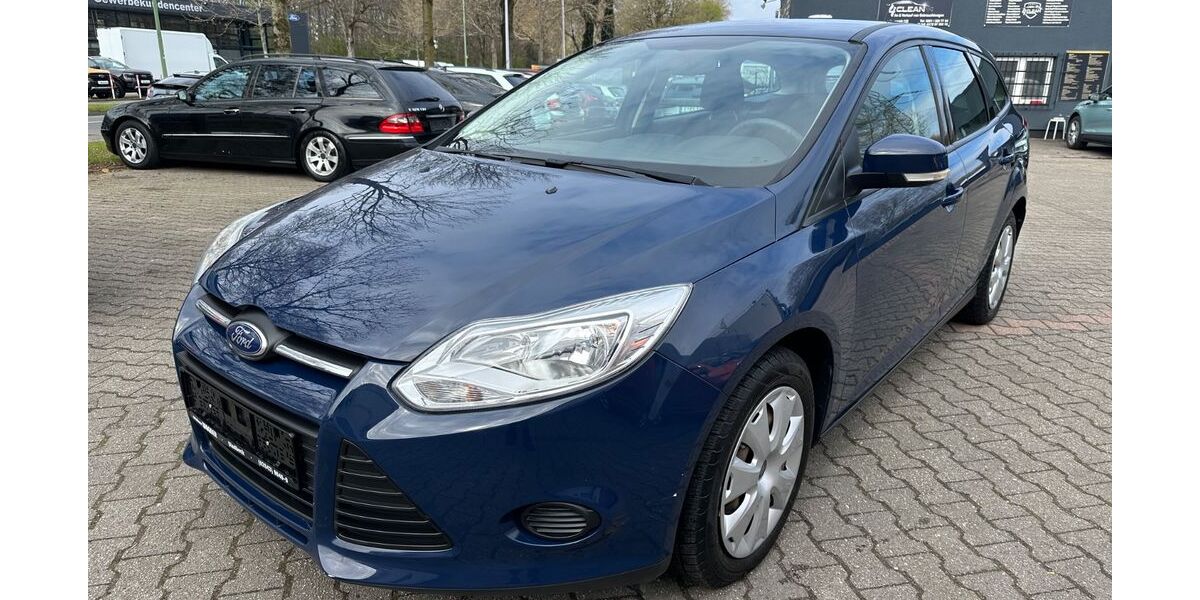 Ford Focus 136.898 km 3.490 &euro; Essen 45356