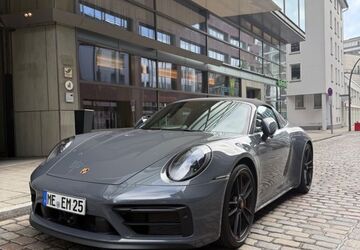 Porsche 992 9.000 km 205.000 &euro; Heiligenhaus 42579