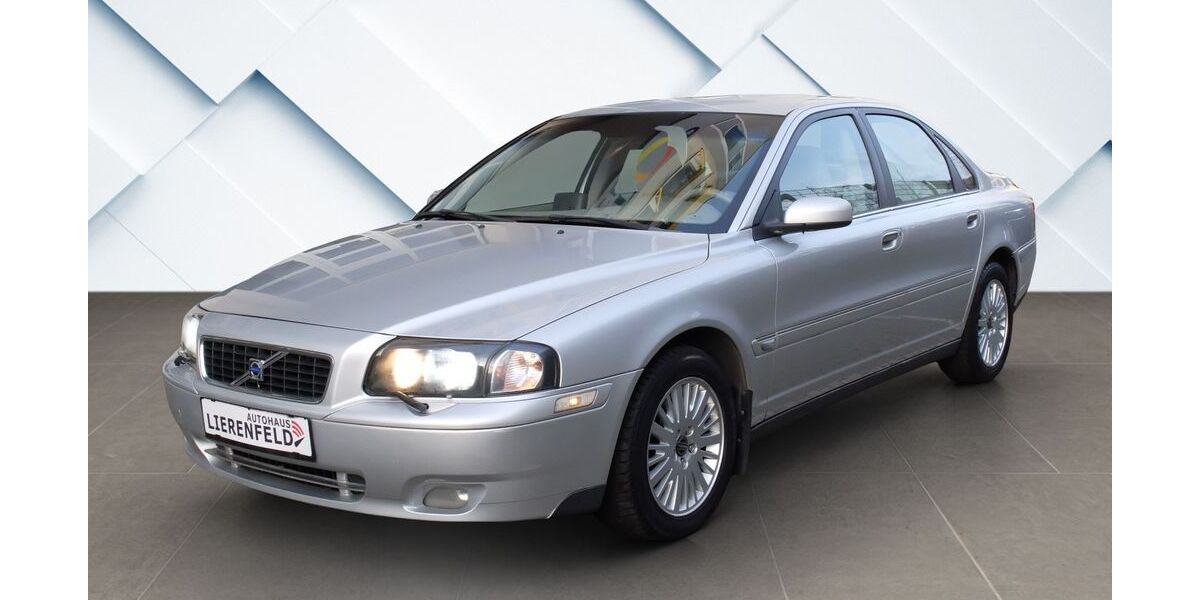 Volvo S80 154.403 km 7.990 &euro; Düsseldorf 40231
