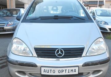 Mercedes-Benz A 140 76.000 km 2.499 &euro; Düsseldorf 40625