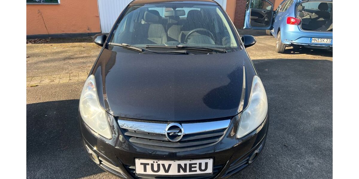 Opel Corsa 132.000 km 1.999 &euro; Essen 45357