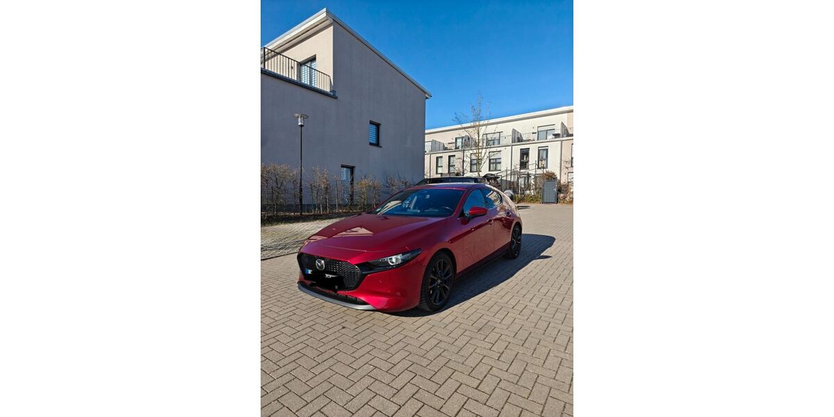 Mazda 3 87.514 km 17.999 &euro; Düsseldorf 40625