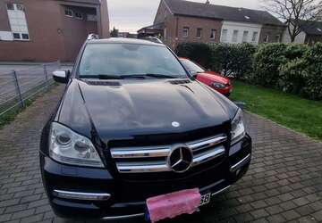Mercedes-Benz GL 450 241.000 km 16.500 &euro; Viersen 41749