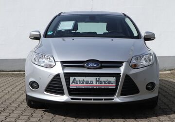 Ford Focus 86.830 km 6.490 &euro; Moers 47443