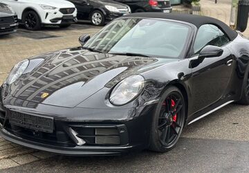 Porsche 992 4.900 km 156.900 &euro; Essen 45127