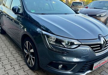 Renault Megane 144.420 km 8.600 &euro; Moers 47445
