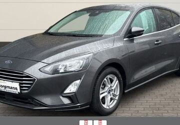Ford Focus 32.321 km 16.990 &euro; Essen 45356