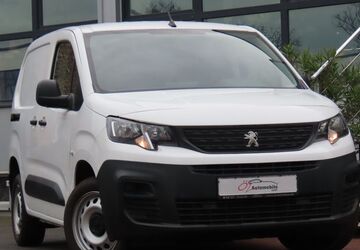 Peugeot Partner 99.565 km 9.900 &euro; Neuss 41469