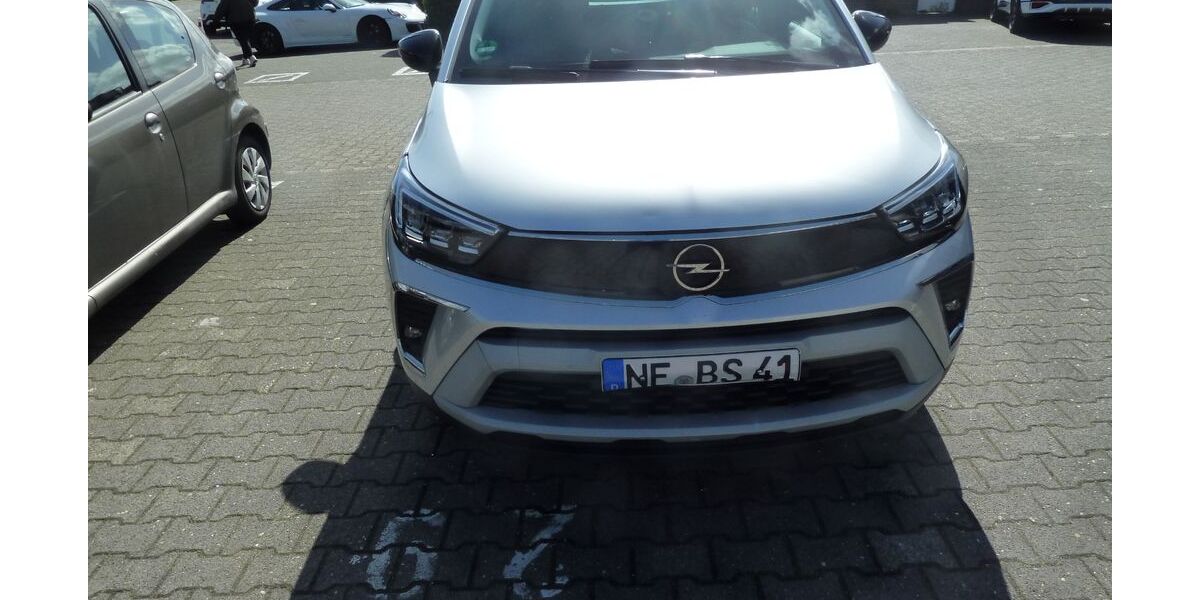 Opel Crossland (X) 13.800 km 18.900 &euro; Kaarst 41564