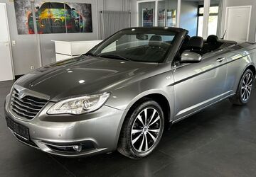 Lancia Flavia 151.000 km 6.950 &euro; Kamp Lintfort 47475