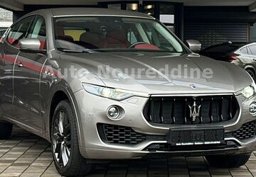 Maserati Levante 139.000 km 31.499 &euro; Geldern 47608